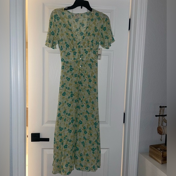 Your Girl Billabong dress New with tags! - Picture 6 of 6